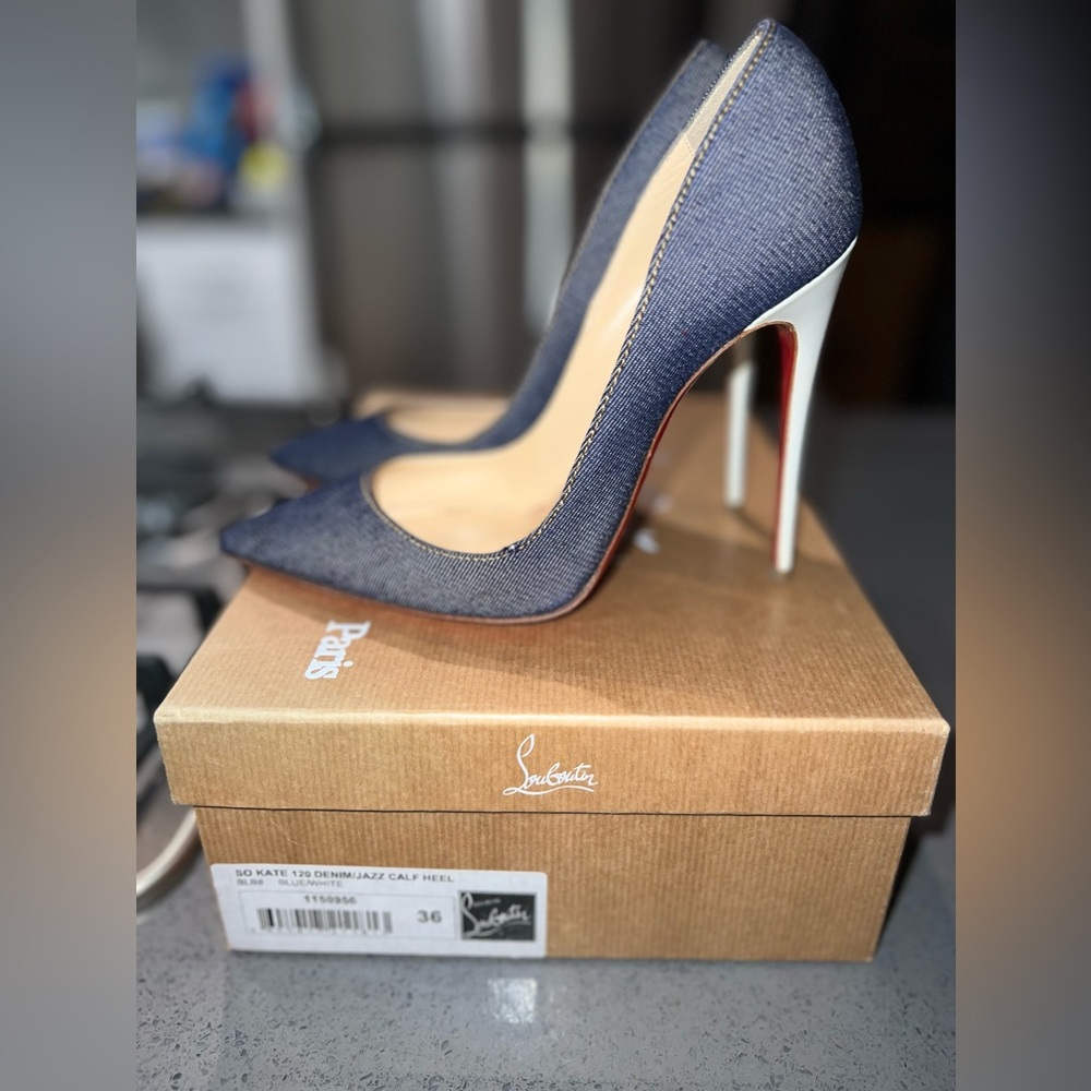 Christian Louboutin “So Kate” Pumps